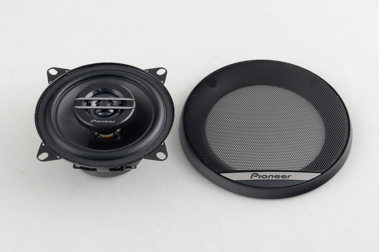 Kit 4 Casse Pioneer Anteriori e Posteriori per Opel Corsa E dal 2012