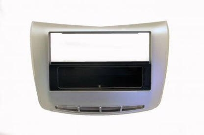 Mascherina Adattatore Autoradio Stereo 1DIN per Lancia Delta III dal 2008 Silver Adattatore con Vano
