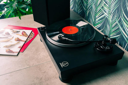 AUDIO-TECHNICA AT-LP5X